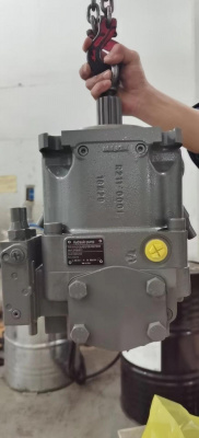 A11VO95LRS/10R-NSD12N00 - Насос аксиально-поршневой нереверсивный регулируемый с наклонной шайбой для незамкнутой гидросистемы, рабочий объем 95 см3, LRS = регулятор мощности с LS управлением, номинальное давление 350 бар, валS = шлицевой по ANSI B92.1a, 
